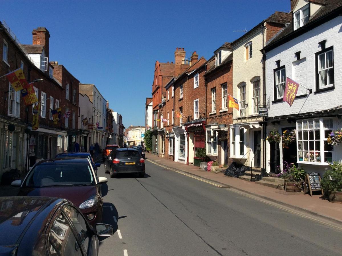 Old Street B&B Upton upon Severn Exterior photo